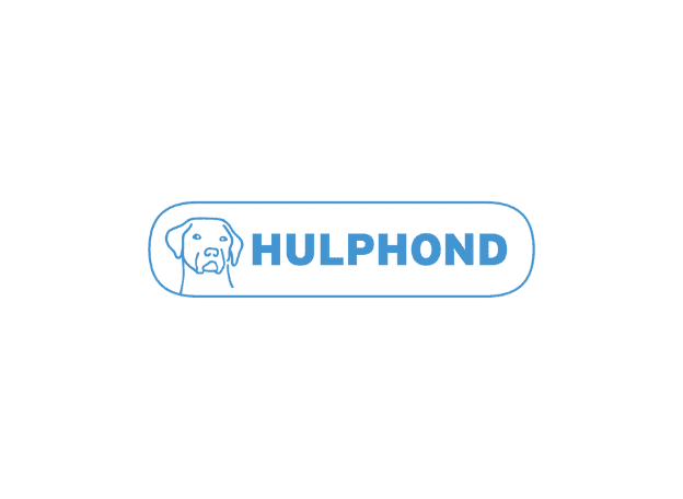 Blauw logo met afgeronde rechthoek, een lijntekening van een hondengezicht links en de tekst “HULPHOND” in hoofdletters rechts.