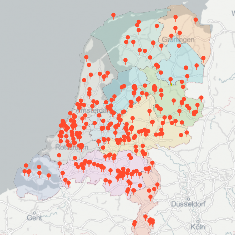 Landkaart met oranje bolletjes door heel Nederland